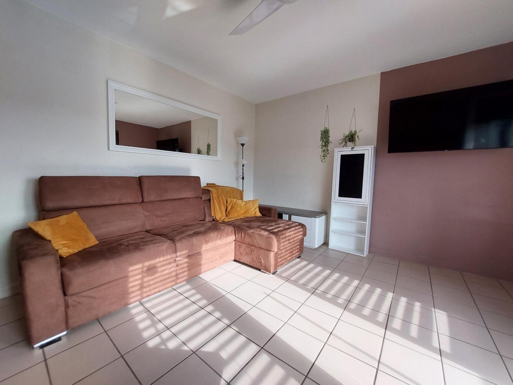 Le Cosy Gaillard - Meuble Tourisme 3 Etoiles Διαμέρισμα Μπριβ-λα-Γκαγιάρντ Εξωτερικό φωτογραφία